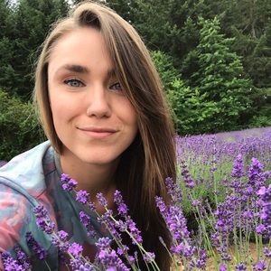 Meet your Posher, Ashley